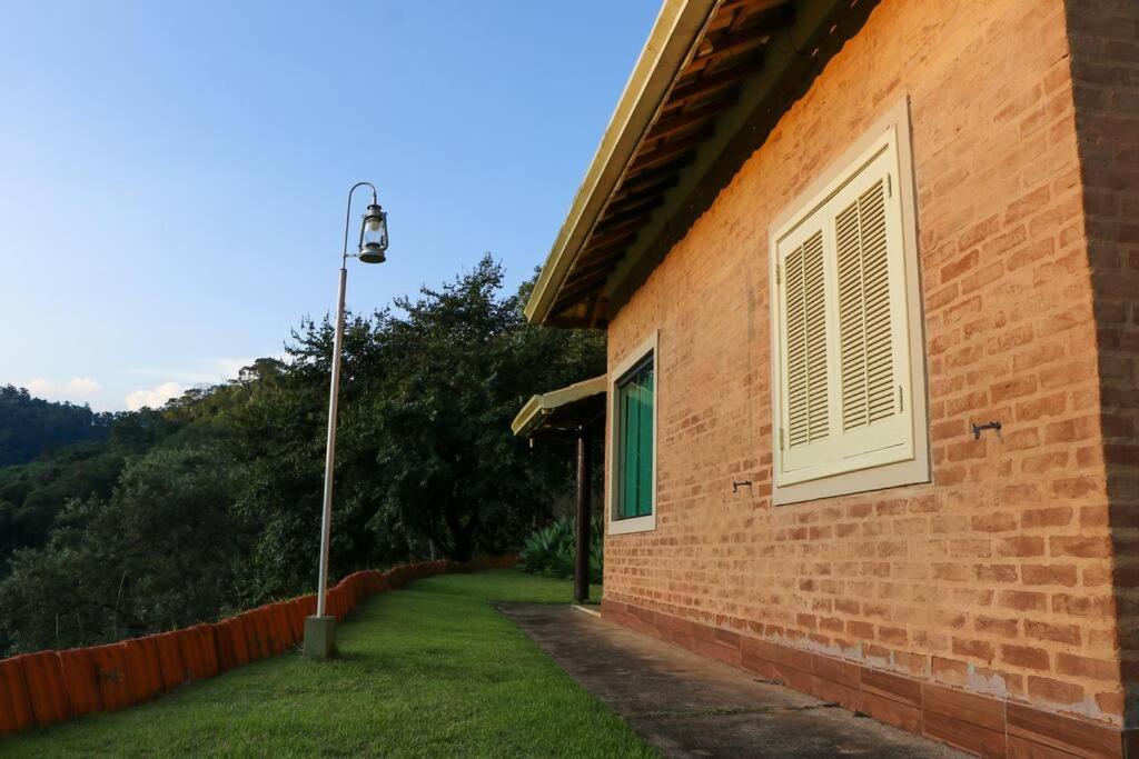 Recanto Dos Beija Flores, Chale Lantana C Monte Alegre do Sul Exterior foto